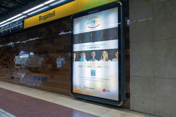 Plafons lluminosos a la xarxa de metro per un tranport públic segur i accessible per a tothom / Imatge: Miguel Ángel Cuartero (TMB)